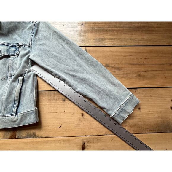 Athleta Double Time Denim Jacket Hooded Vest Combo Womens Sz S Acid Wash/Black - Picture 5 of 9